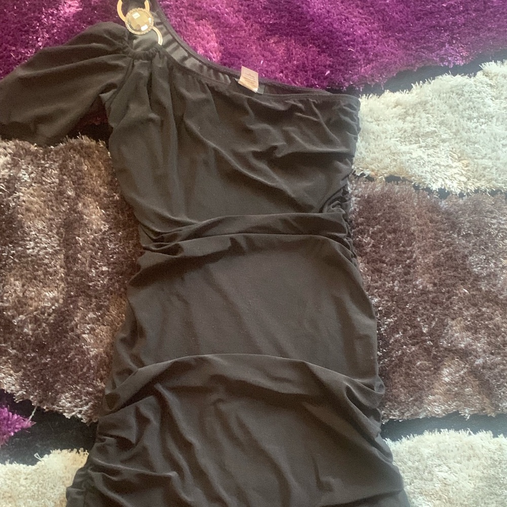 One shoulder dress